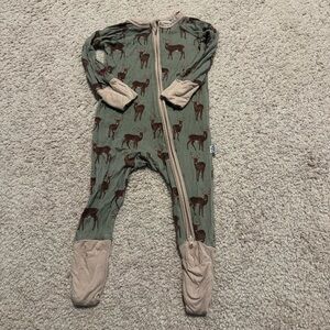 Goosies Convertible Zip Pajamas - Whitetail Deer